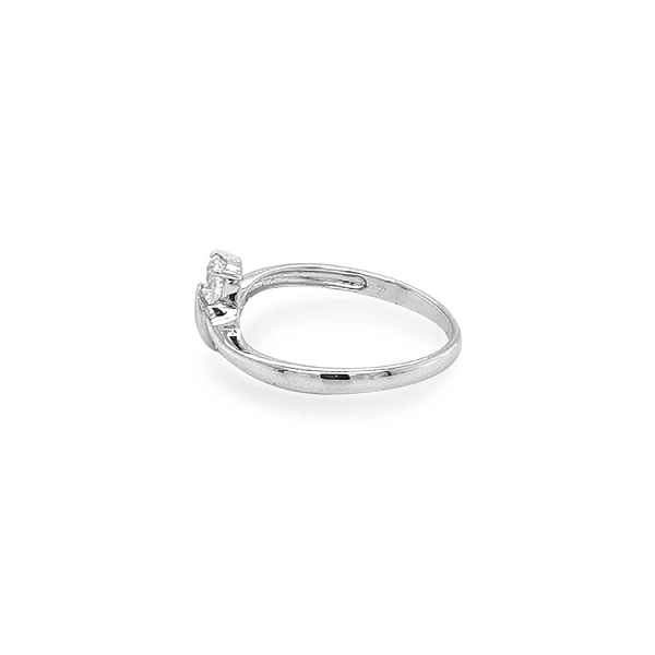 Nhẫn vàng đính đá zircon