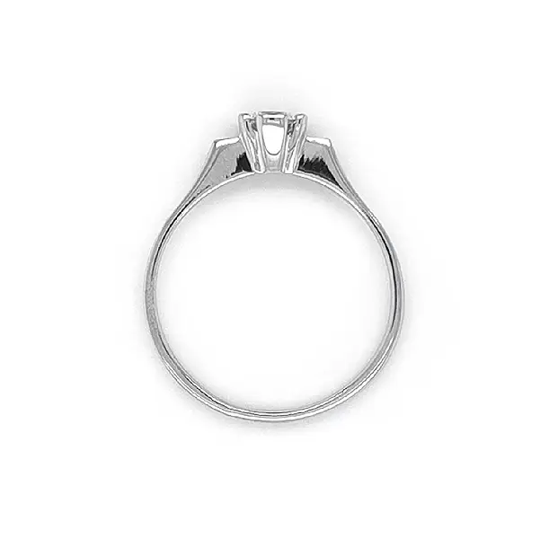 Nhẫn đính hôn bằng vàng trắng và zircon