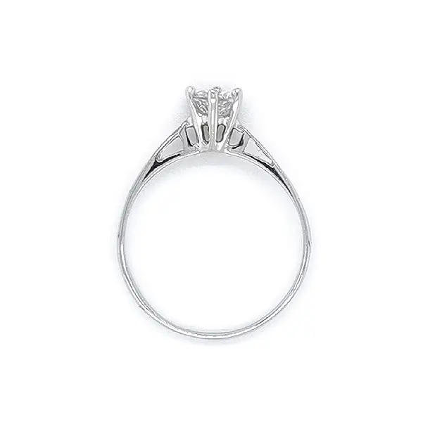 Nhẫn đính hôn bằng vàng trắng và zircon