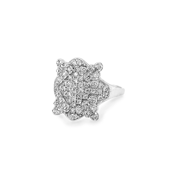 Nhẫn vàng đính đá zircon