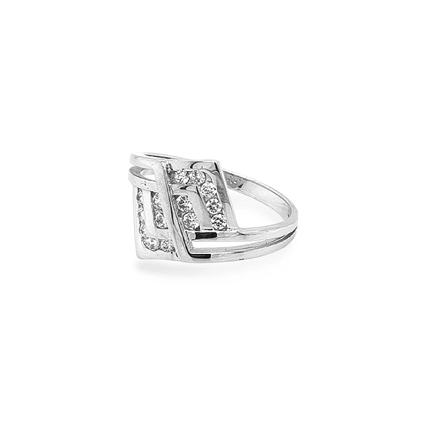 Nhẫn vàng đính đá zircon
