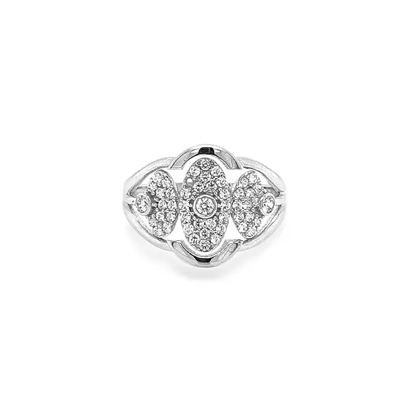 Nhẫn vàng đính đá zircon