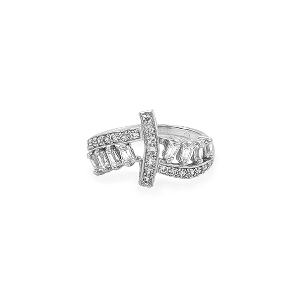 Nhẫn vàng đính đá zircon