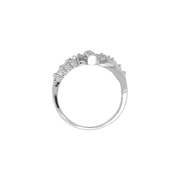 Nhẫn vàng đính đá zircon