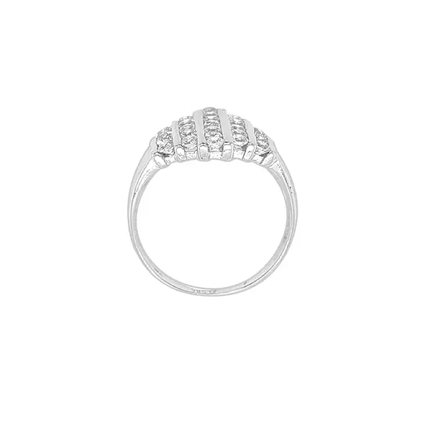 Nhẫn vàng đính đá zircon