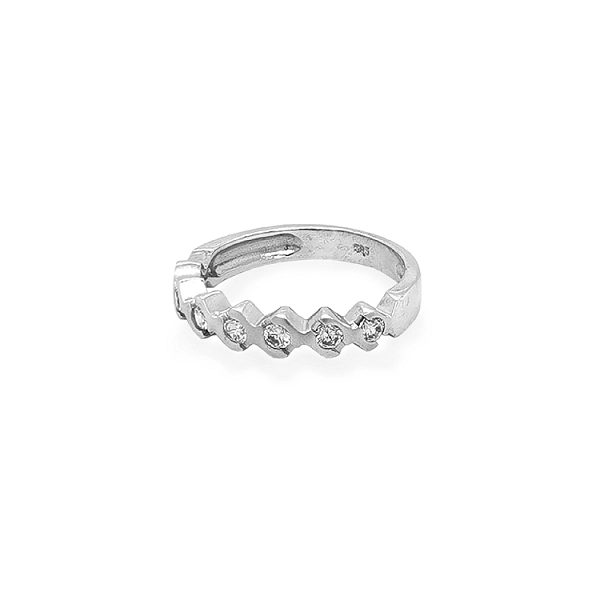 Nhẫn vàng đính đá zircon
