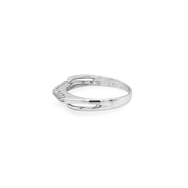 Nhẫn vàng đính đá zircon