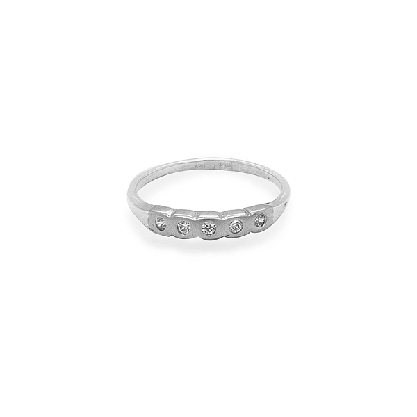 Nhẫn vàng đính đá zircon
