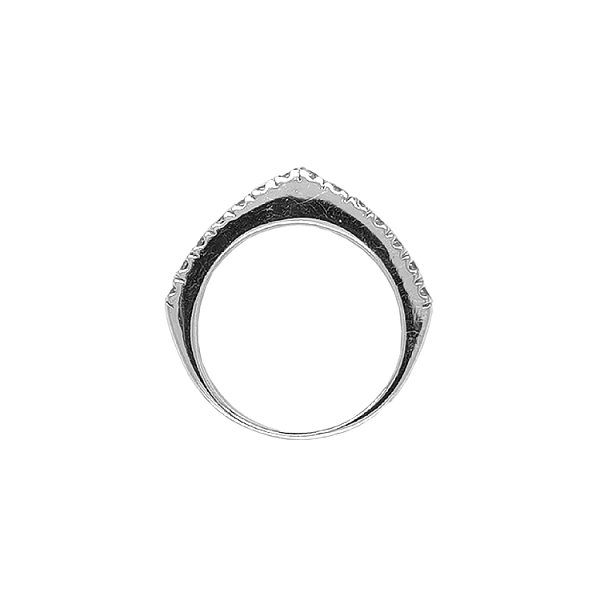 Nhẫn vàng đính đá zircon