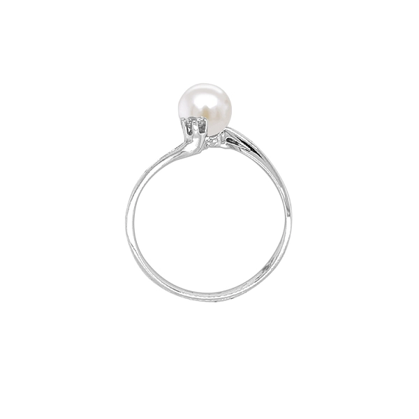 Nhẫn vàng đính ngọc trai và đá zircon
