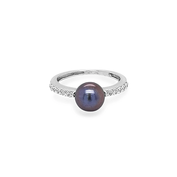 Nhẫn vàng đính ngọc trai đen và đá zircon