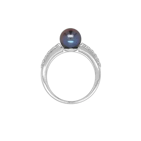 Nhẫn vàng đính ngọc trai đen và đá zircon