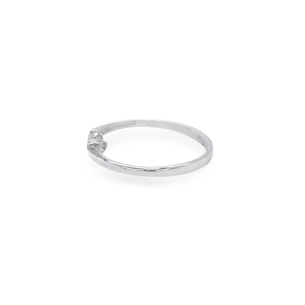 Nhẫn vàng đính đá zircon