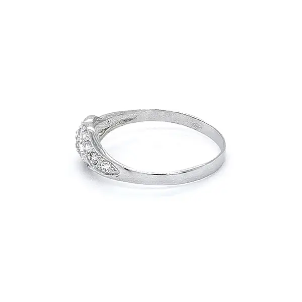 Nhẫn vàng trắng đính đá zircon trắng