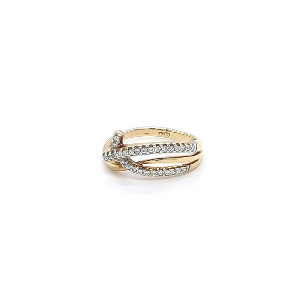 Nhẫn vàng đính đá zircon