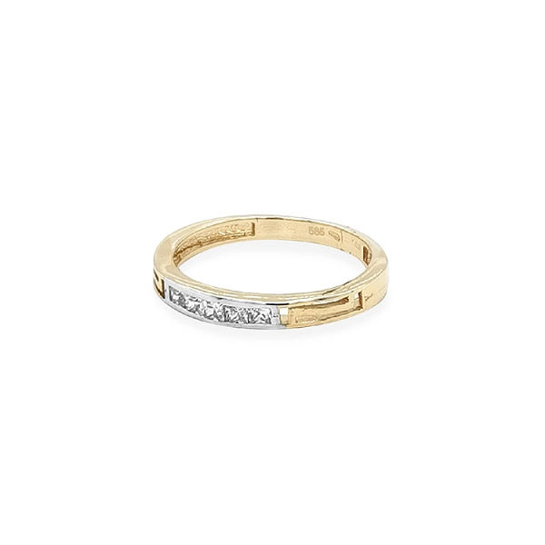 Nhẫn vàng đính đá zircon