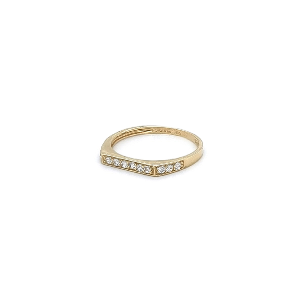 Nhẫn vàng đính đá zircon