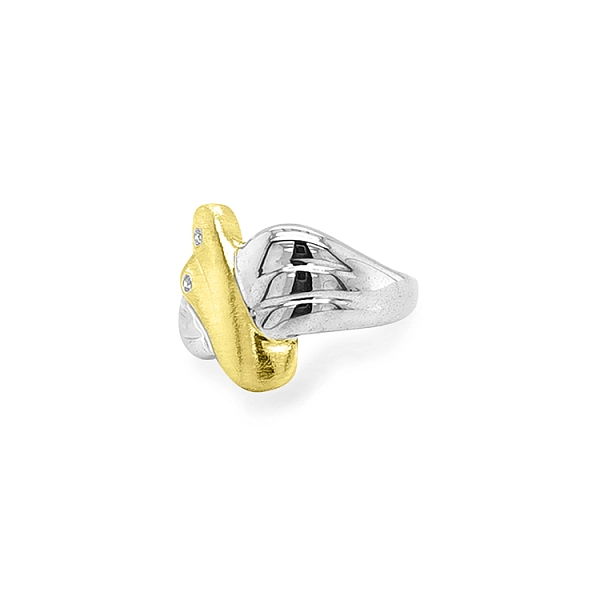 Nhẫn vàng đính đá zircon làm từ vàng kết hợp