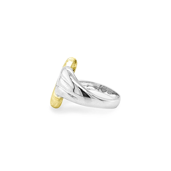Nhẫn vàng đính đá zircon làm từ vàng kết hợp
