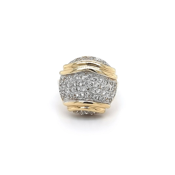 Nhẫn vàng đính đá zircon