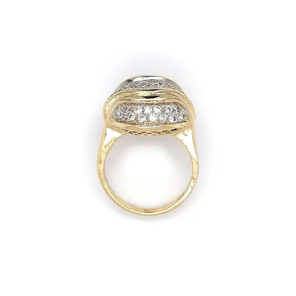Nhẫn vàng đính đá zircon
