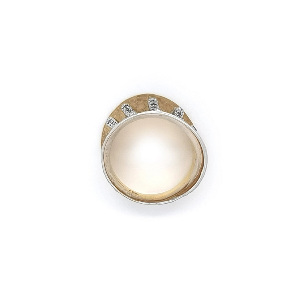 Nhẫn kết hợp vàng và zirconia