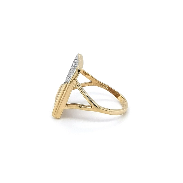Nhẫn kết hợp vàng và zirconia