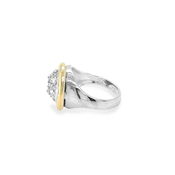 Nhẫn vàng đính đá zircon