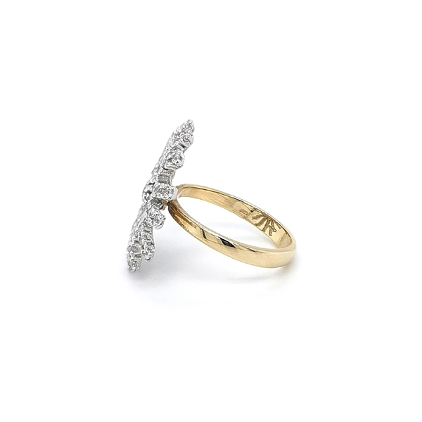 Nhẫn kết hợp vàng và zirconia