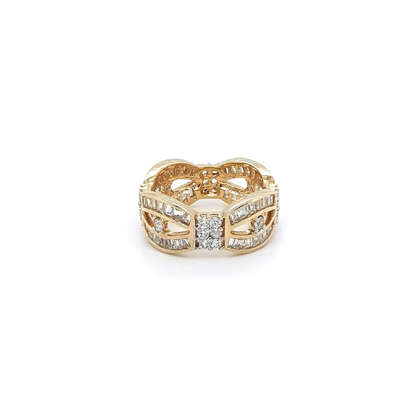Nhẫn vàng đính đá zircon