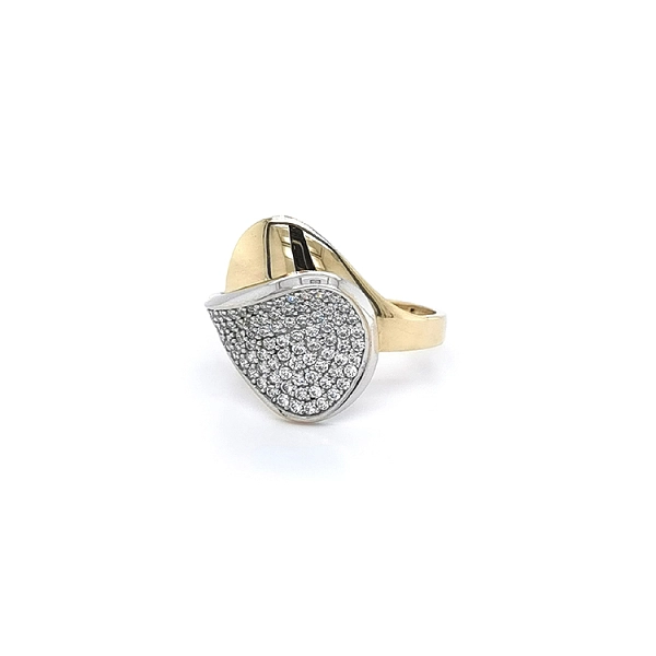 Nhẫn vàng đính đá zircon