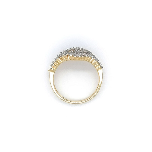 Nhẫn kết hợp vàng và zirconia