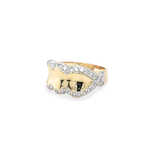 Nhẫn vàng đính đá zircon
