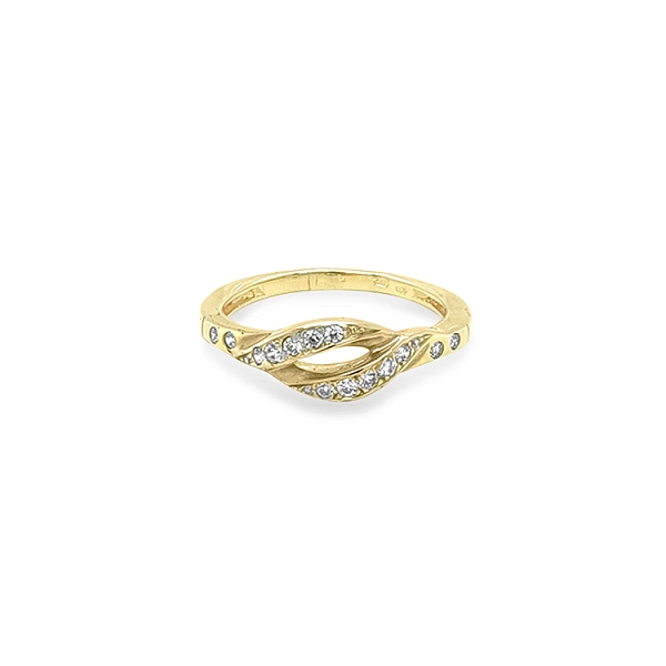Nhẫn vàng đính đá zircon
