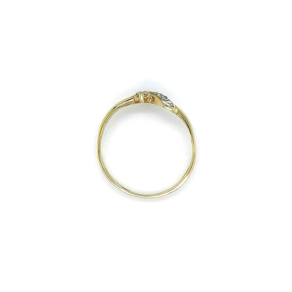 Nhẫn vàng đính đá zircon