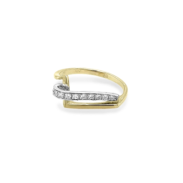 Nhẫn vàng đính đá zircon làm từ vàng kết hợp