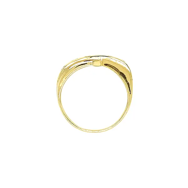 Nhẫn vàng đính đá zircon