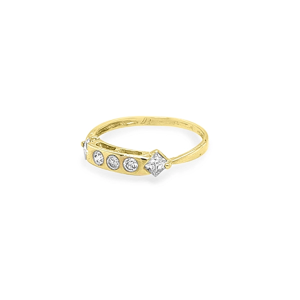 Nhẫn vàng đính đá zircon