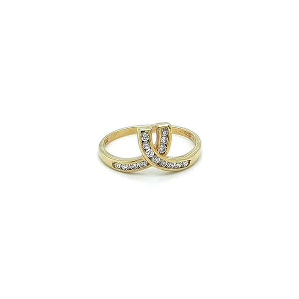 Nhẫn vàng đính đá zircon