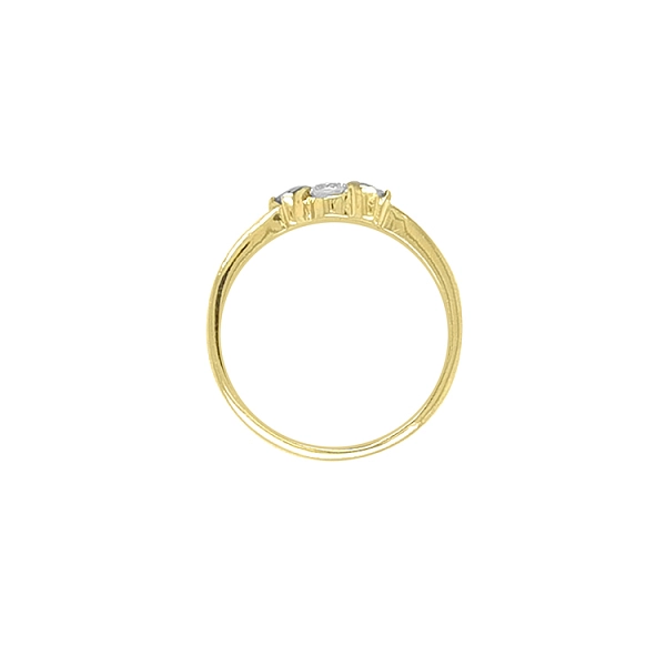 Nhẫn vàng đính đá zircon