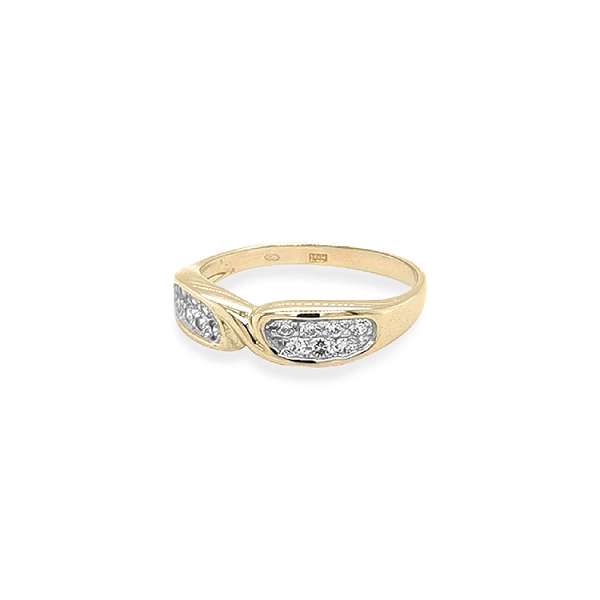 Nhẫn vàng đính đá zircon