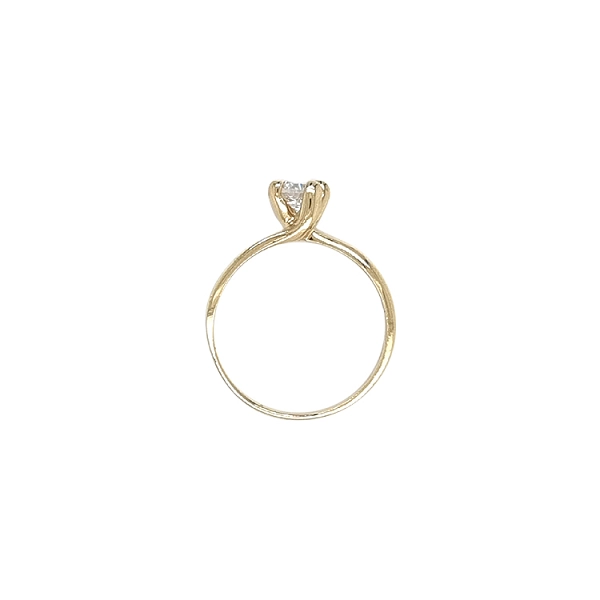 Nhẫn đính hôn bằng vàng với đá zircon