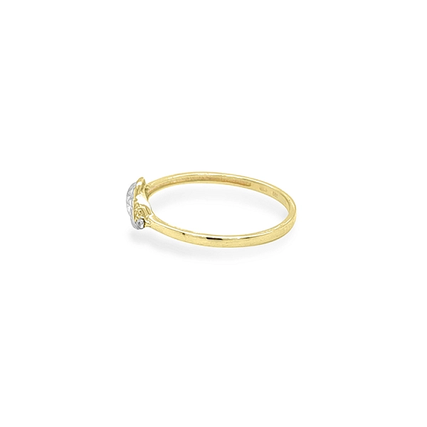 Nhẫn vàng đính đá zircon làm từ vàng kết hợp