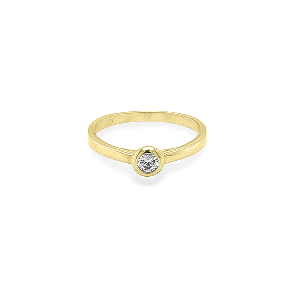 Nhẫn đính hôn bằng vàng với đá zircon