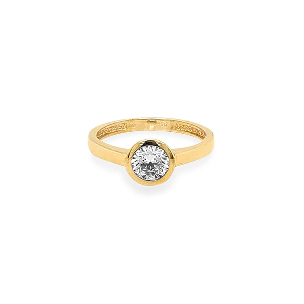 Nhẫn đính hôn bằng vàng với đá zircon