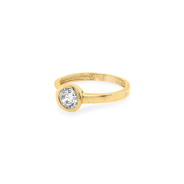 Nhẫn đính hôn bằng vàng với đá zircon