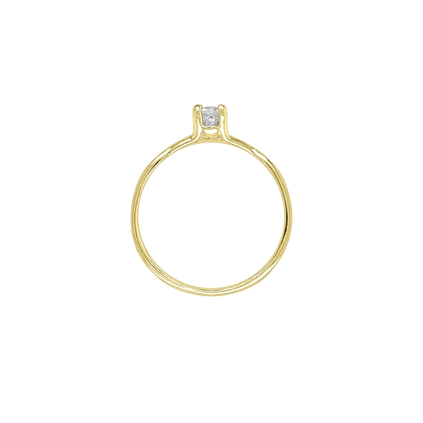Nhẫn đính hôn bằng vàng với đá zircon