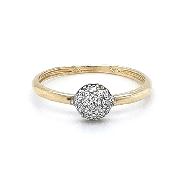 Nhẫn vàng đính đá zircon