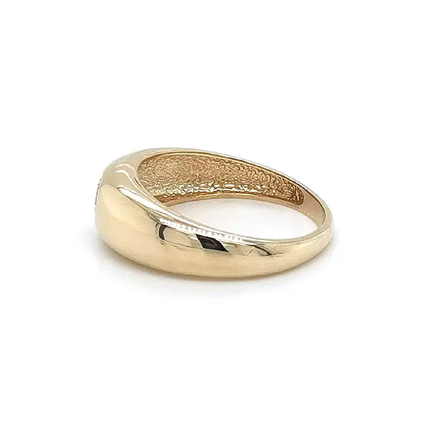 Nhẫn vàng đính đá zircon