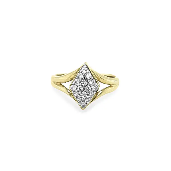 Nhẫn vàng đính đá zircon